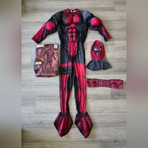 Marvel Adult Extra Small So Fits Kids Too Deadpool Halloweem Costume Mask Muscle